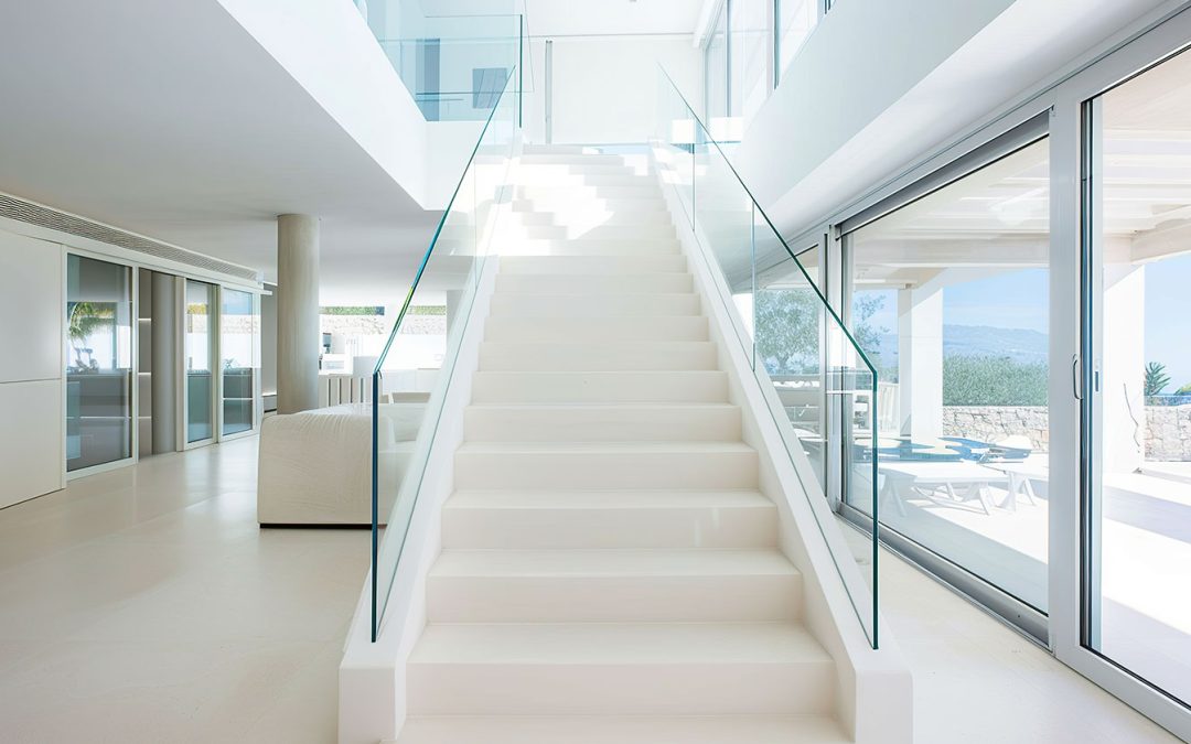 How to Properly Measure for Custom Glass Railings